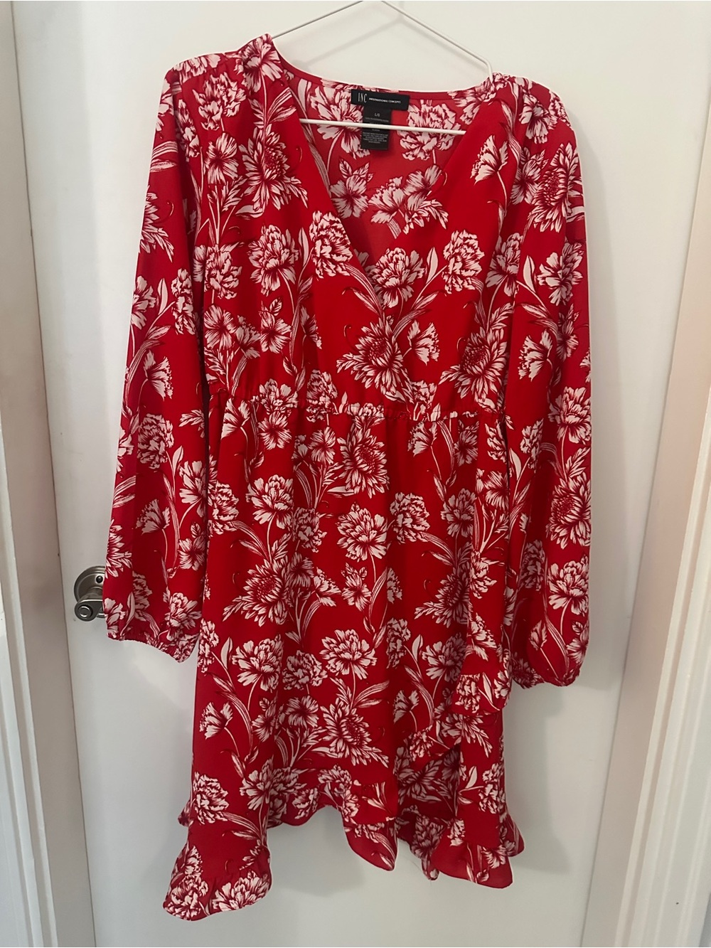 INC International Concepts long sleeve faux wrap dress. Size large. Red floral.